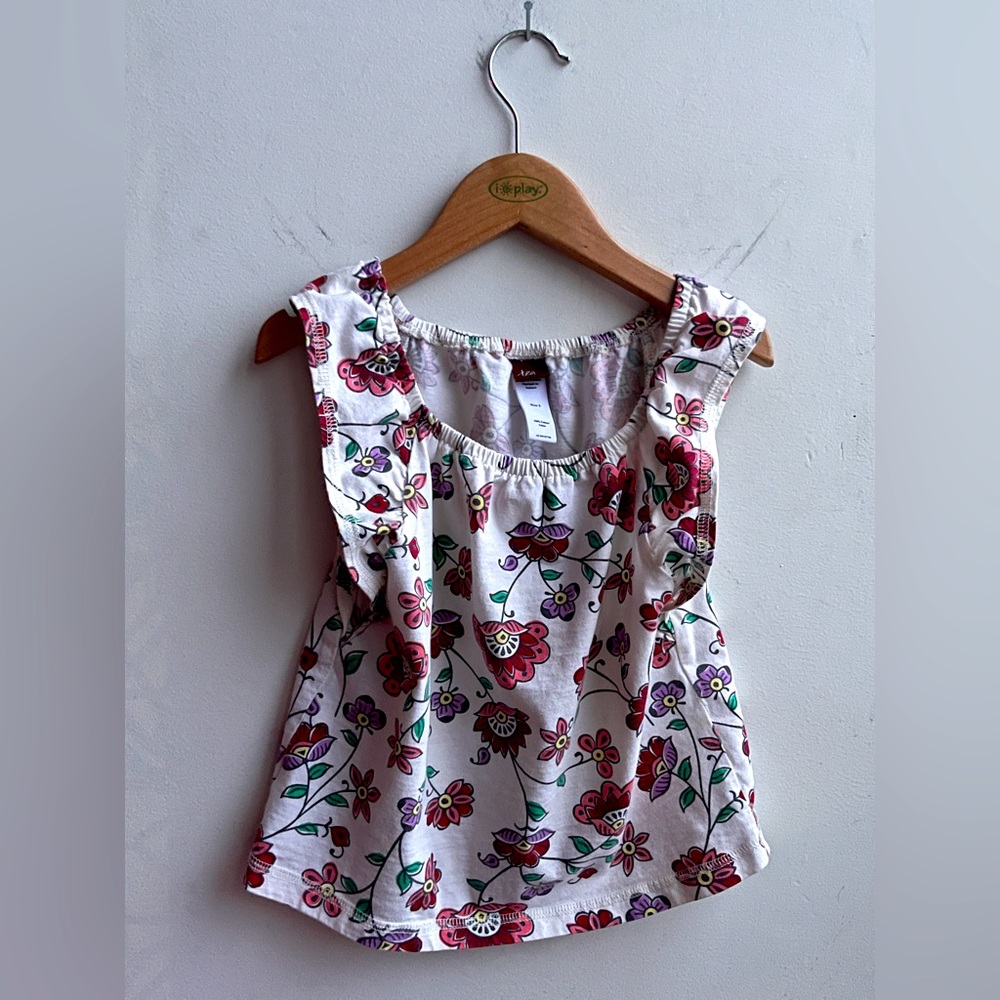 Tea Collection Madhubala Mahubala Floral Top in Chalk